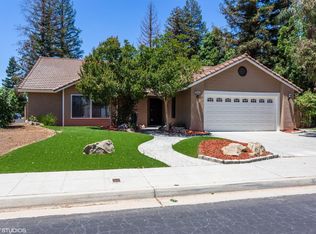 174 N Carolina Ave, Clovis, CA 93611