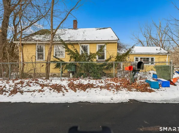 5 Town House Rd Extension, Lisbon, CT 06351