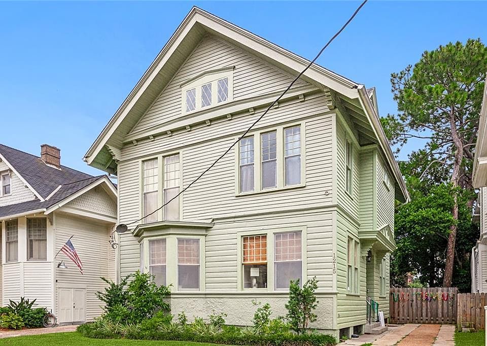 1st image of 1215 Pine St