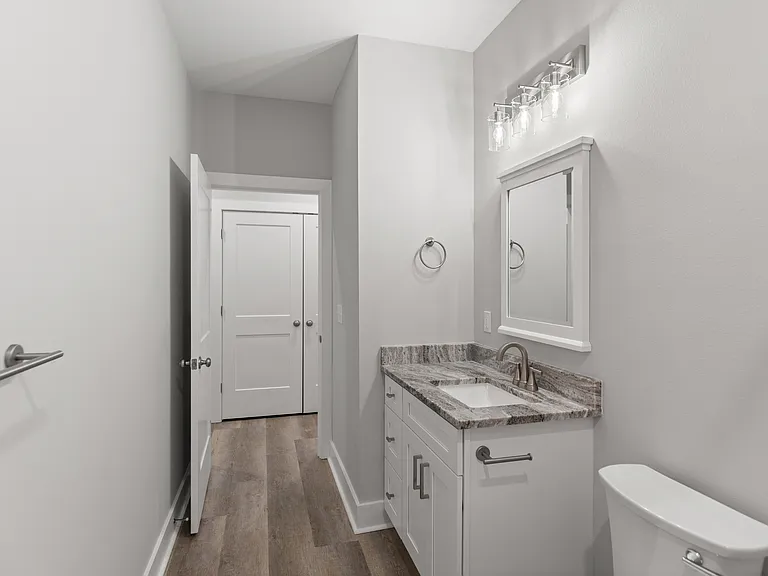 305 Okaloosa Ave #3 — Photo 18