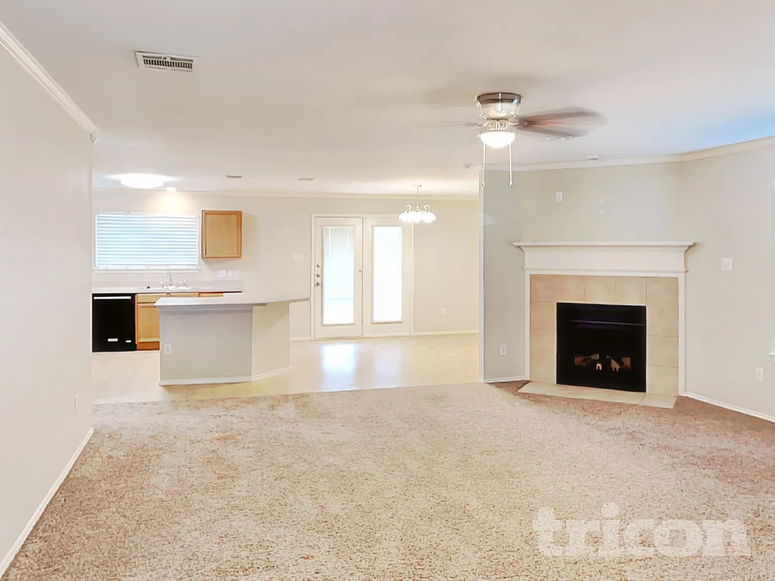 235 Gayleh Lane Waxahachie TX — Photo 2