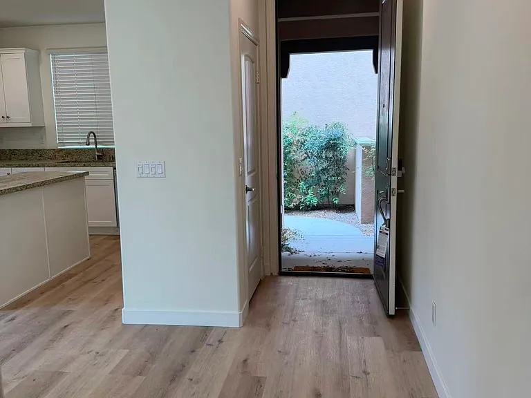 7169 Montecito Ln — Photo 9