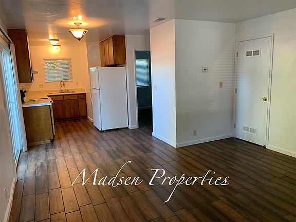 625 Oak Street #1