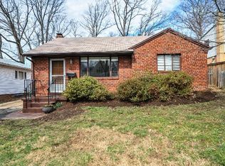 4823 9th St S, Arlington, VA 22204