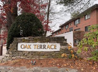 1325 Worcester Rd APT D8, Framingham, MA 01701