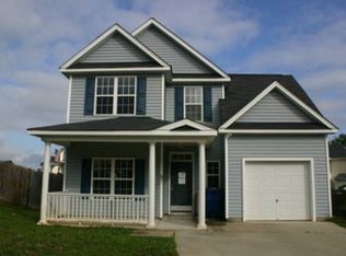 5909 Wynmore Rd, Raleigh, NC 27610