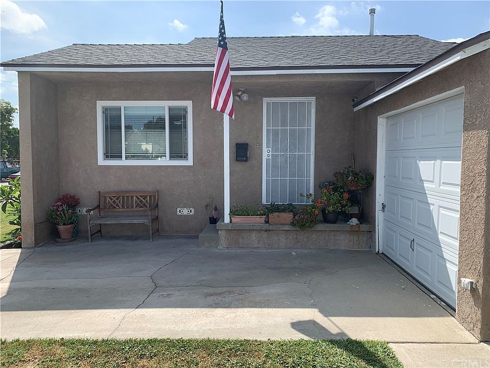 1st image of 11559 Claymore St