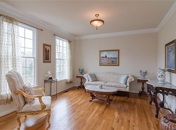 4th image of 6051 Turkey Hollow Pl