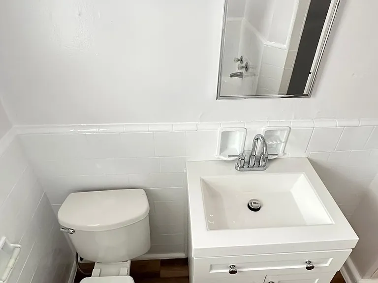 6001 Whitworth Dr #8 — Photo 13