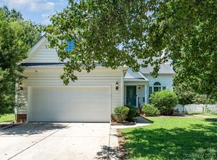 12119 Shadow Ridge Ln, Charlotte, NC 28273