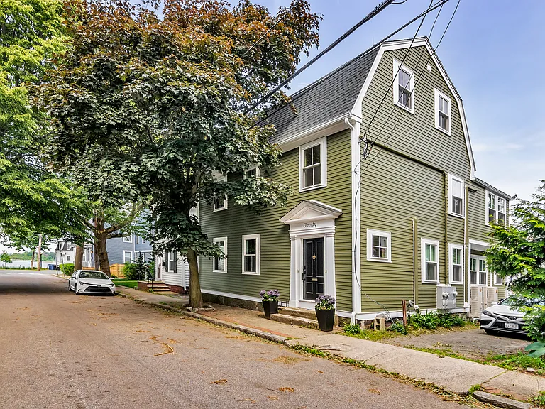 20 Pickman St #2 — Photo 3