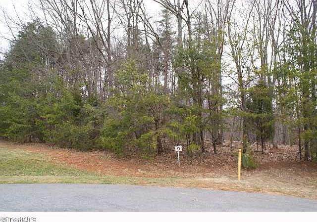 1st image of 2508 Hillsdale Frst