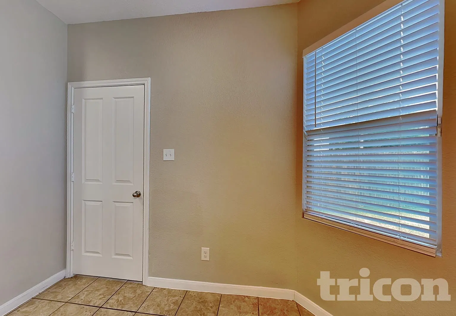 1819 Mobeetie Trail San Antonio TX — Photo 4
