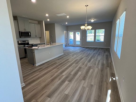 Living room - 1st floor