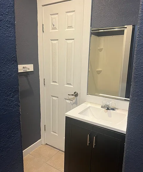 1750 W Craig Pl — Photo 10