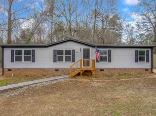 1265 Old Switzer Rd, Woodruff, SC 29388