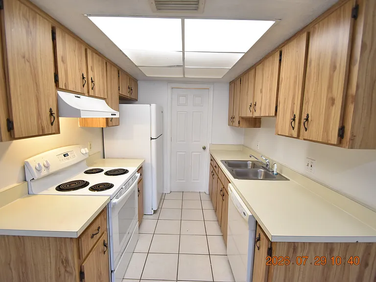 409 Big Cedar Way #B — Photo 5