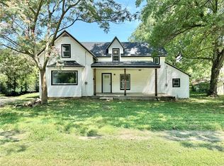 6 W Mill St, Butler, MO 64730