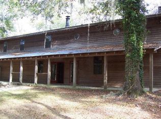 220 Hall Ln, Quincy, FL 32351