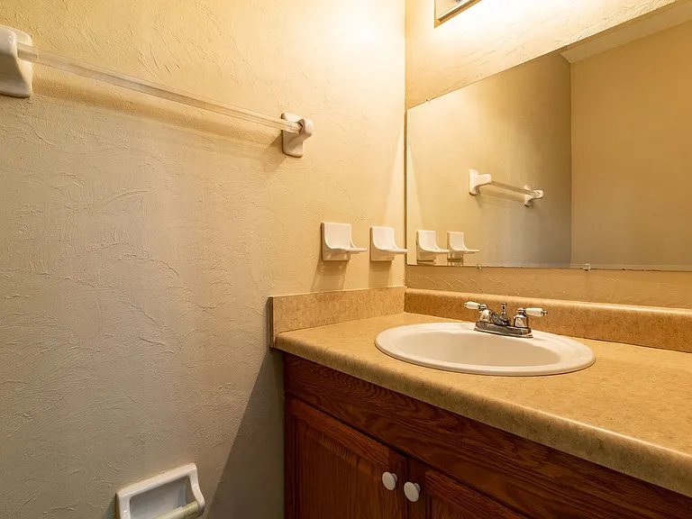4411 SW 34th St #702 — Photo 15
