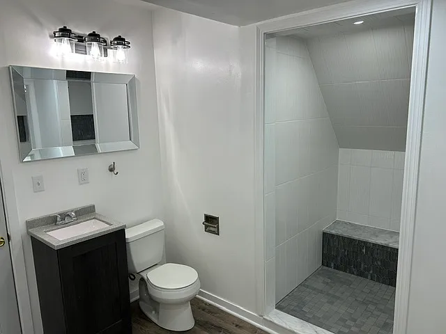 2741 N Humboldt Blvd #REAR UPPER — Photo 2