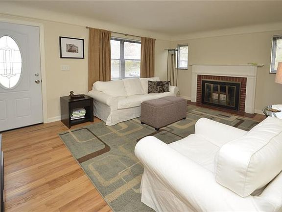 2nd image of 3885 Belfast Ave