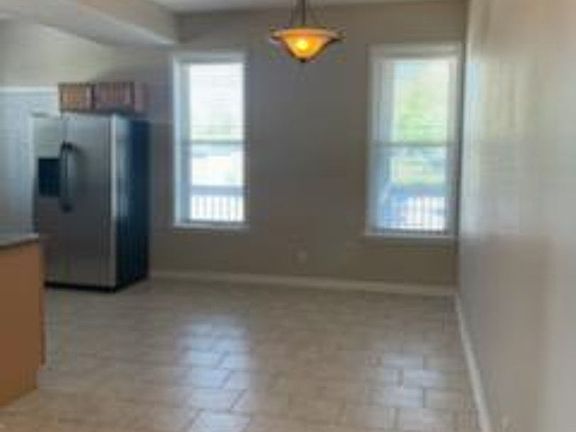 4th image of 108 W 5th St APT 108-7
