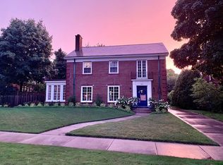 3415 N Maryland Ave, Milwaukee, WI