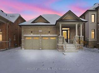 1304 Apollo St, Oshawa, ON L1K 3E6