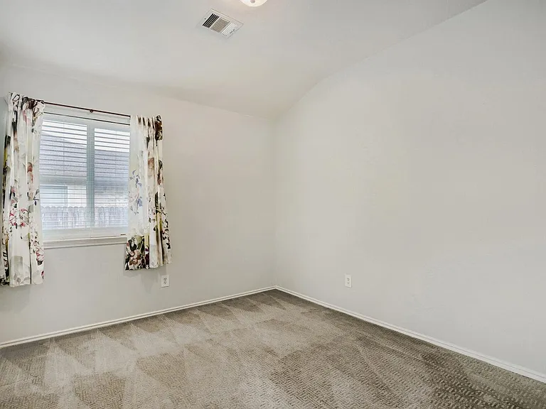 3410 Yogi Berra Way — Photo 19