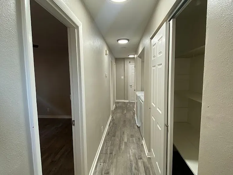 3501 Watson Rd — Photo 4