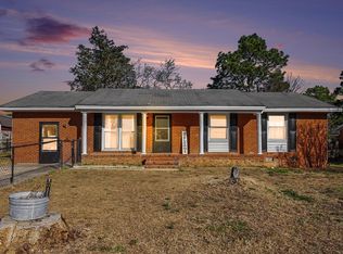 104 Rosebud St, Spring Lake, NC 28390