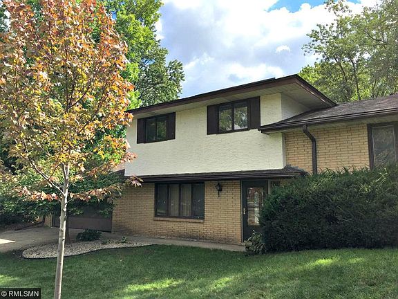 3rd image of 1376 Cedarwood Cir