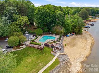 19823 Henderson Rd Unit F, Cornelius, NC 28031