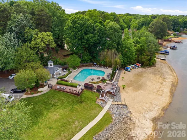 19823 Henderson Rd Unit F, Cornelius, NC 28031