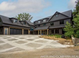 16655 Ten Hagen Dr, West Olive, MI 49460