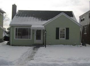 131 Hazel Ave, Ellwood City, PA