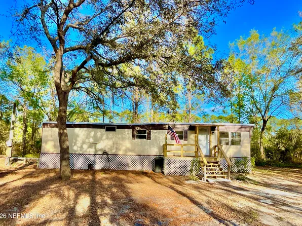 106 SPRUCE Road, Interlachen, FL 32148