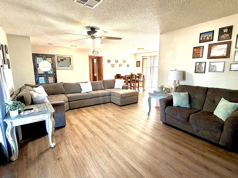 1004 N Dryden Cir — Photo 6