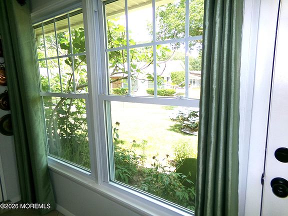 4th image of 477A Dartmoor Court #A