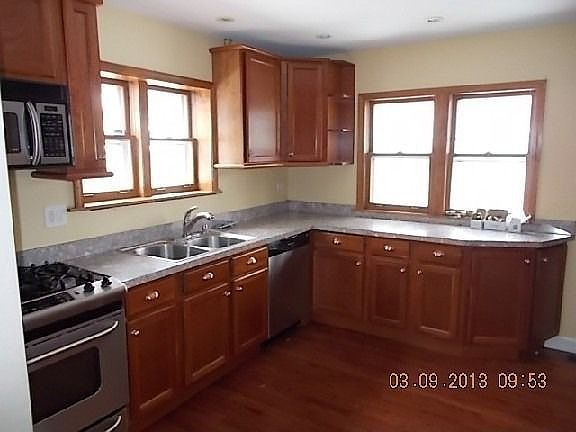 4th image of 3144 Patton Dr