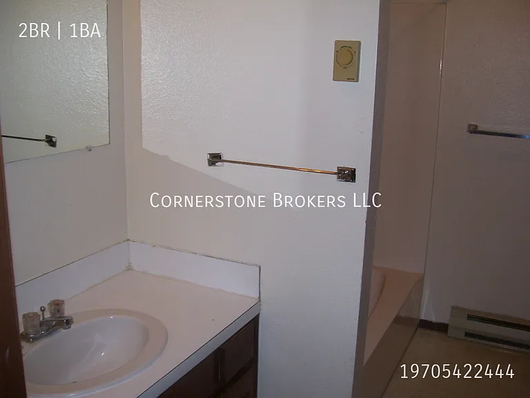 238 Applewood Ct — Photo 4