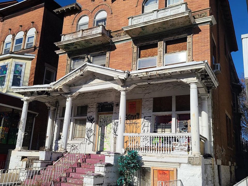 1st image of 1429 W Erie Ave