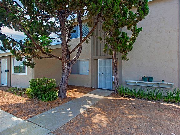 2nd image of 7881 Camino Huerta