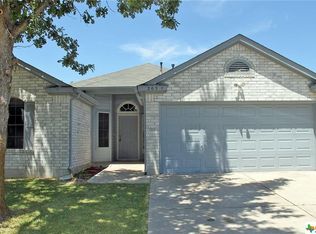 203 Sunshadow Dr, Lockhart, TX 78644