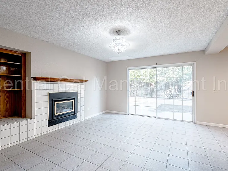 8004 Rushing River Ct — Photo 11