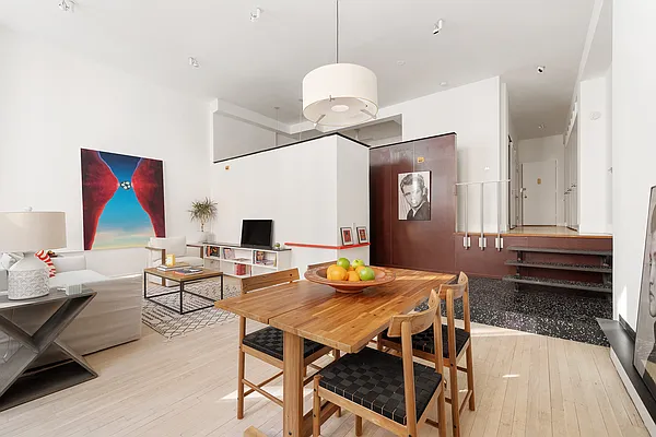 Sold by Compass | media 3