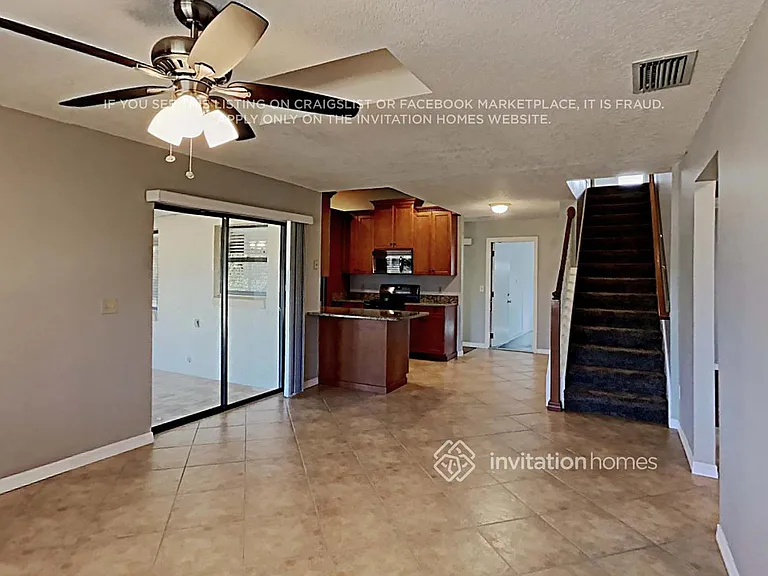 1009 Dishman Loop — Photo 6