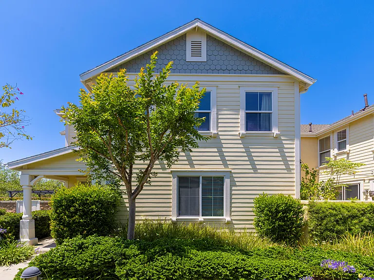 3261 Larkspur St — Photo 12