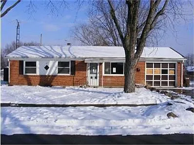 612 Franklin Ave photo 1